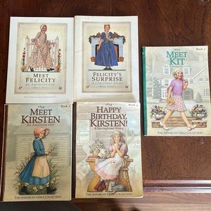 5 American girls books. Felicity, Kirsten and kit